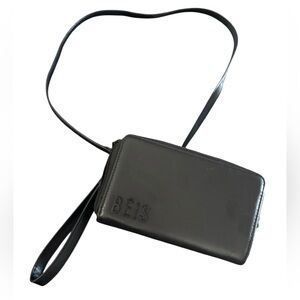Beis Travel Zip Wallet Crossbody Strap Black